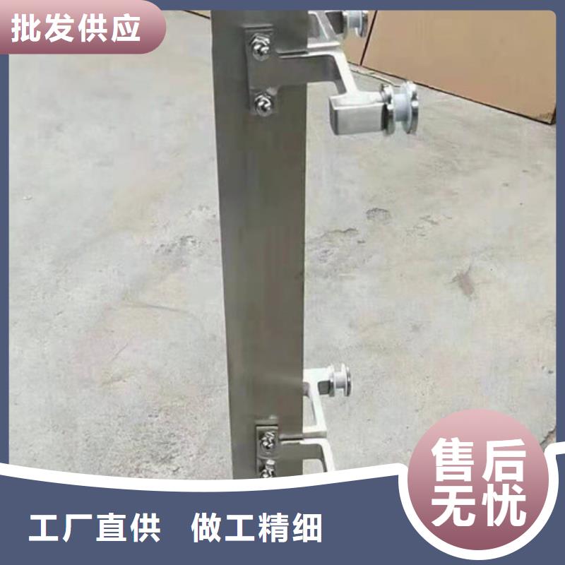 灯箱防撞护栏工程施工案例