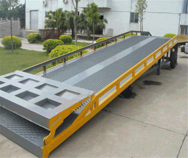 液压电梯厂家电话