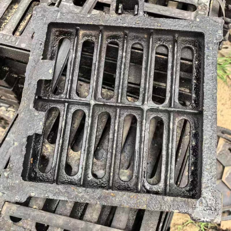 球墨铸铁篦子沟盖板_450x750球墨铸铁箅子大厂生产品质