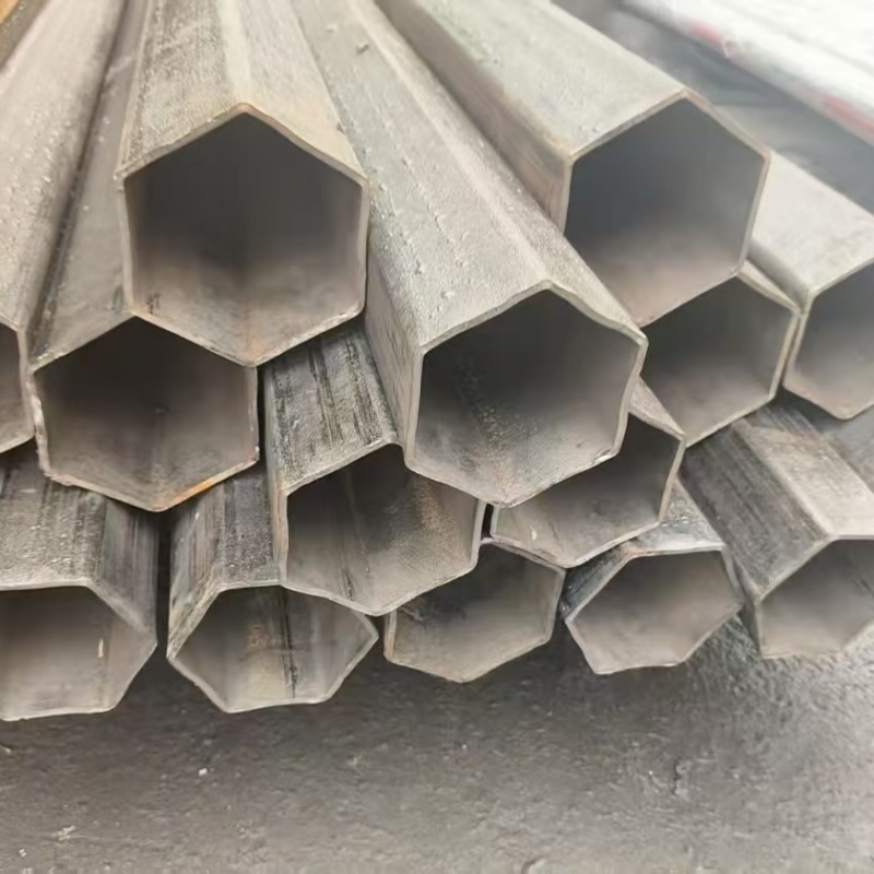 57*57镀锌三角管全国低价批发