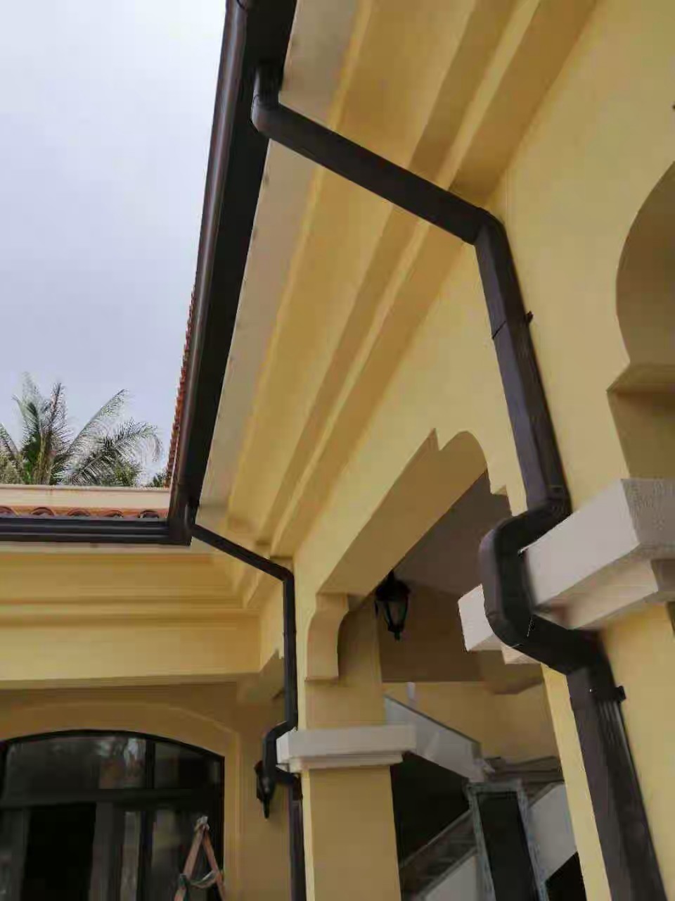 厂家批量供应金属雨水管 纯铜雨水管 别墅铝合金檐槽