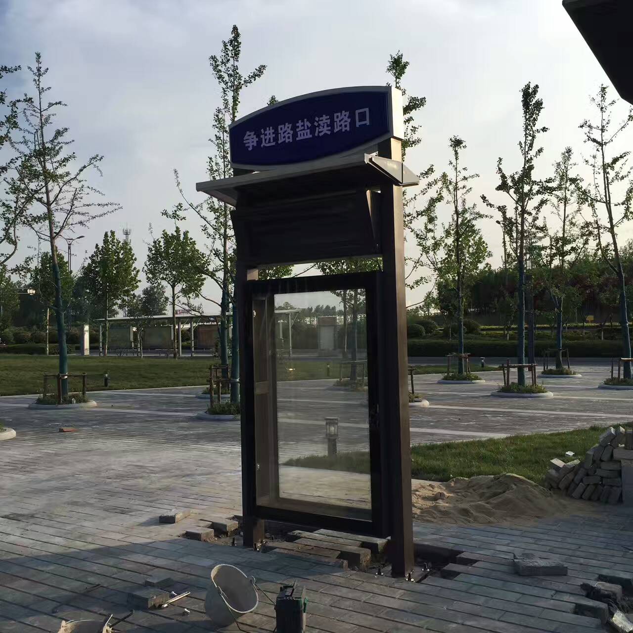 公交站台环卫亭实力公司本地厂家
