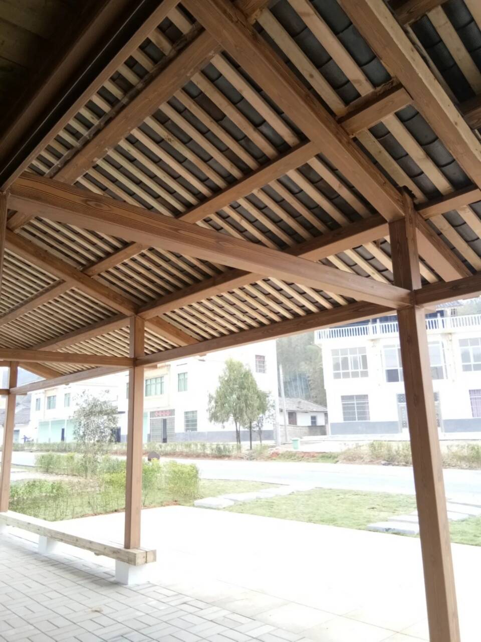 不锈钢仿木纹漆施工价格