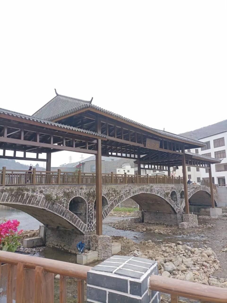 不锈钢仿木纹漆施工价格
