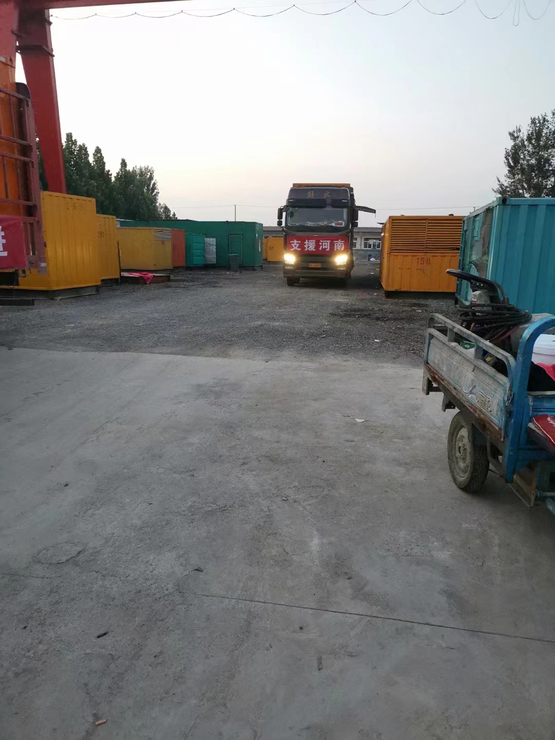 200KW发电机出租租赁400KW发电机电缆线出租UPS电源出租,环保发电机出租多家服务案例