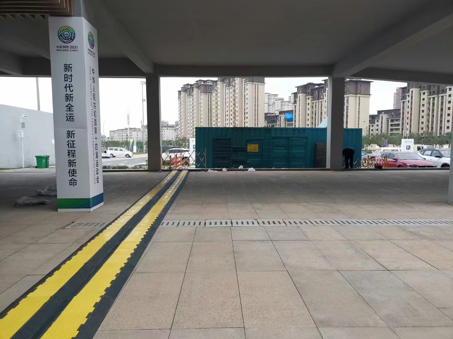 200KW发电机出租租赁400KW发电机电缆线出租UPS电源出租500kw发电机出租多年经验优质服务