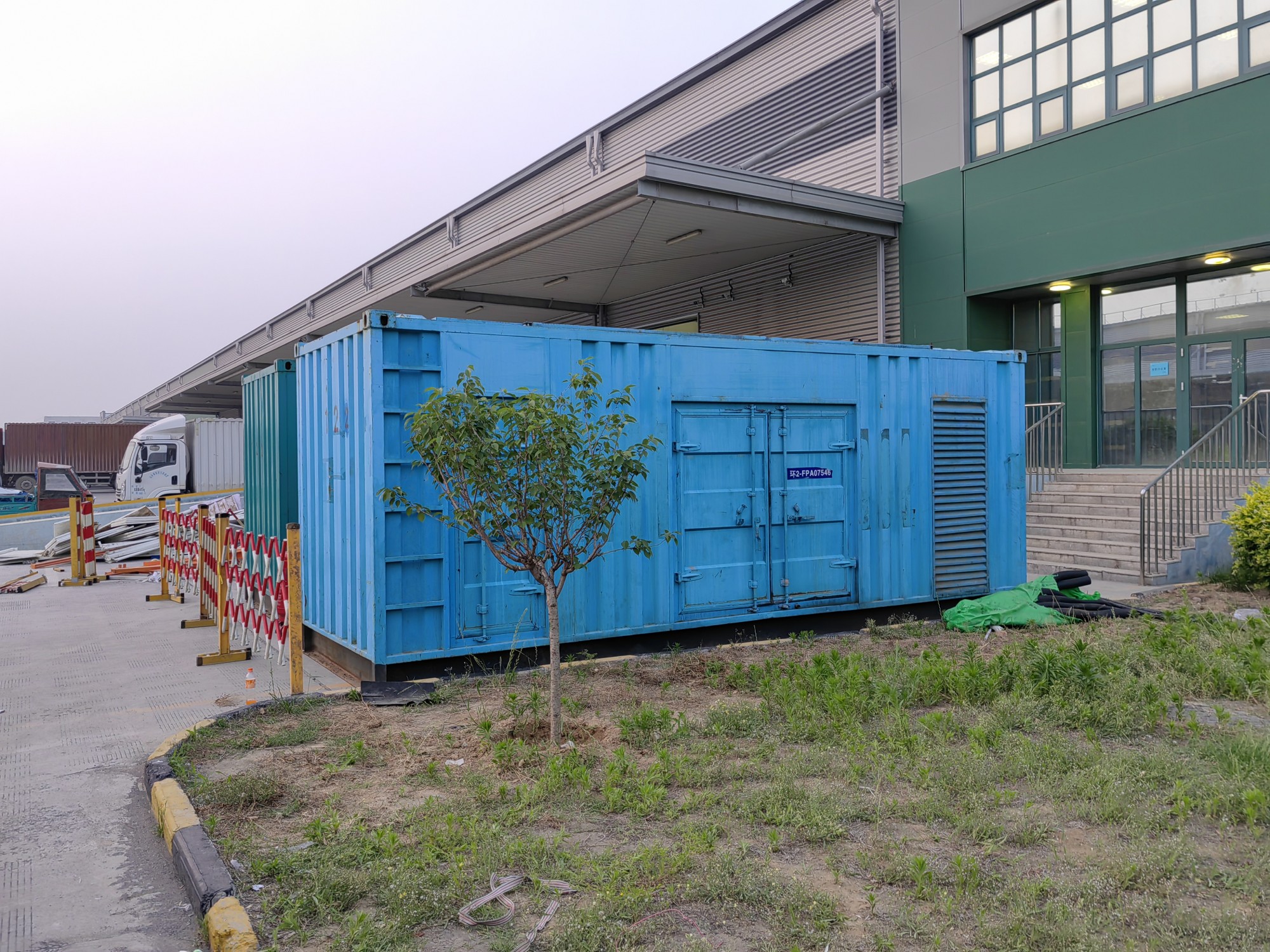 200KW发电机出租 租赁400KW发电机 电缆线出租 UPS电源出租正规团队