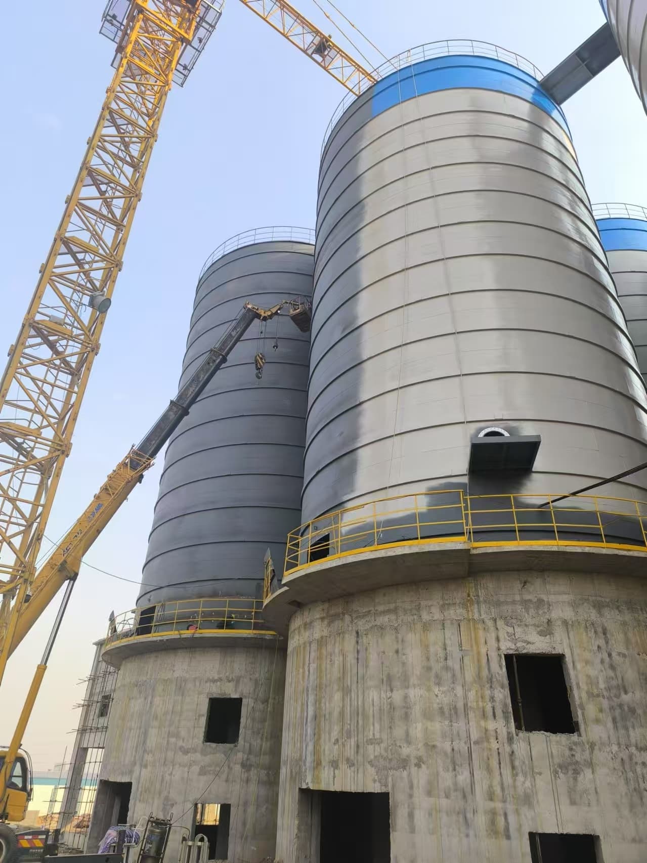 4千吨螺旋钢板仓产地直销