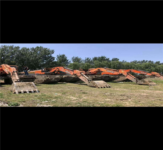 贵州水上挖掘机出租专业生产厂家